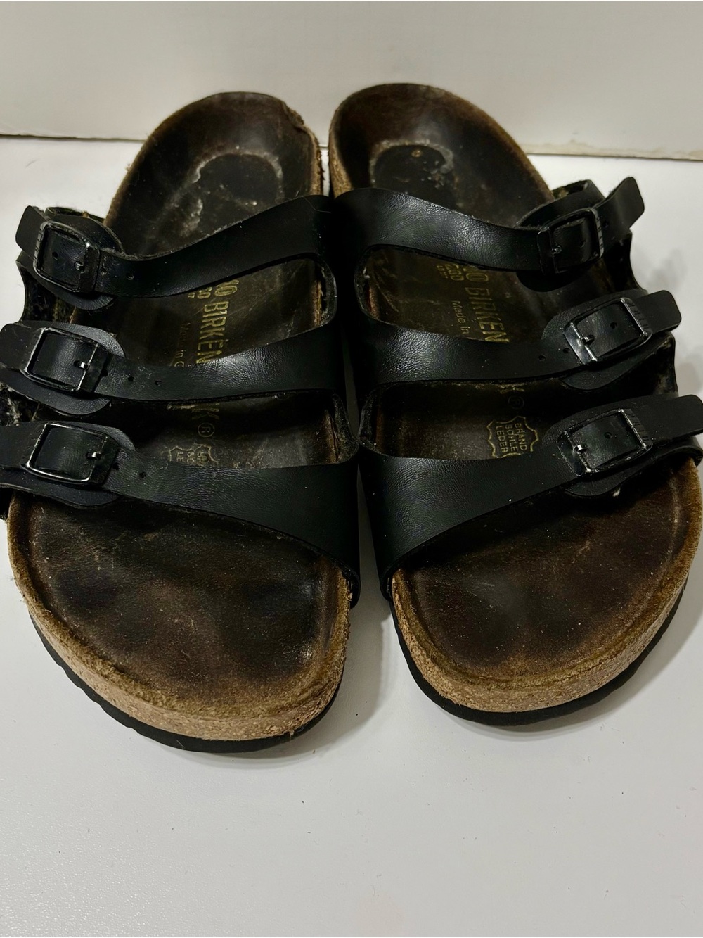 Birkenstock Men’s /Women’s Three-Strap Sandals in Black